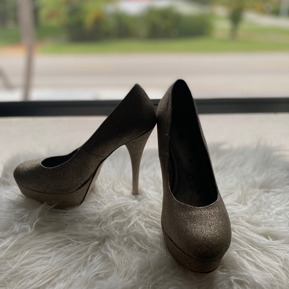 Gold heels